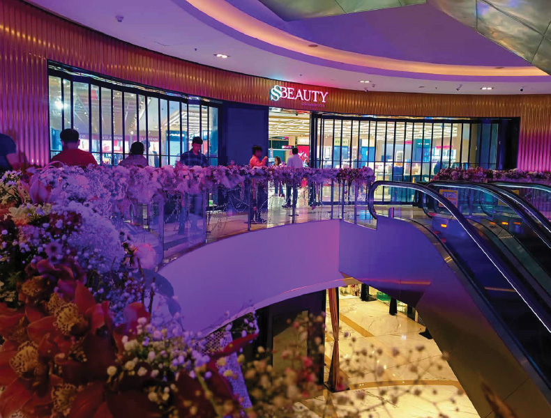 Retail Outlets interior space designed by DSC Interiors part 19