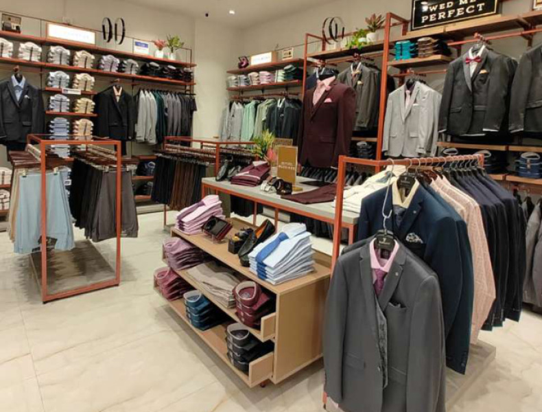Retail Outlets interior space designed by DSC Interiors part 6