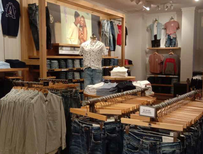 Retail Outlets interior space designed by DSC Interiors part 8